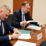 1.	Od lewej: Rafał Rajkowski członek zarządu województwa mazowieckiego, Wiesław Raboszuk wicemarszałek