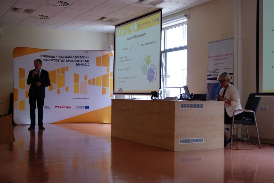 Konferencja regionalna otwierająca nową perspektywę finansową w ramach RPO WM 2014-2020 w subregionie ostrołęckim