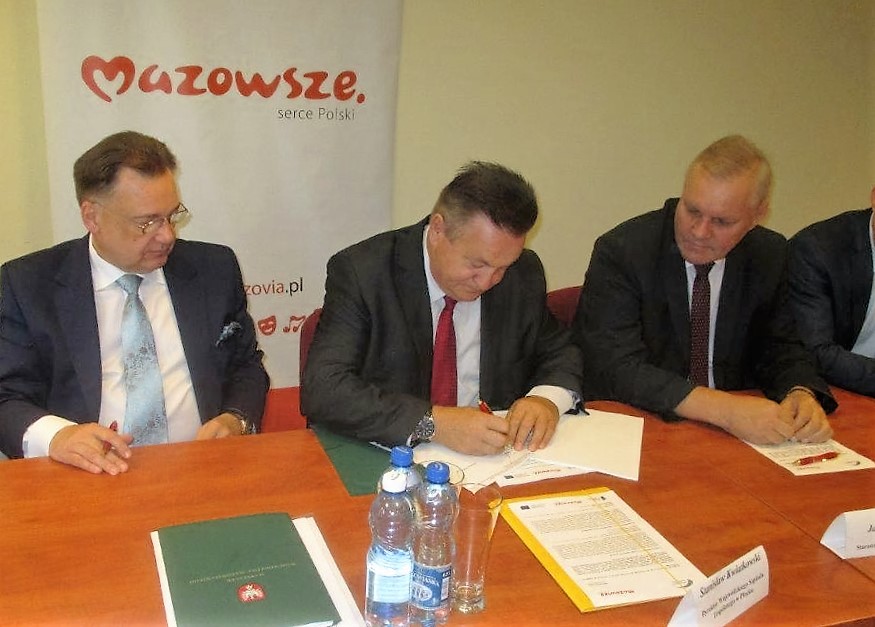 Prawie 6,7 mln zł wsparcia unijnego na e-zdrowie w Płocku i e-usługi administracyjne w powiecie sierpeckim