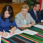 Uroczyste podpisanie umów o dofinansowanie dla Parafii Rzymsko-Katolickiej pw. Trójcy Przenajświętszej w Myszyńcu.