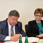 Uroczyste podpisanie umów o dofinansowanie unijne trzech projektów z dz. 4.1 Odnawialne źródła energii,  dz. 4.2 Efektywność energetyczna i z dz. 4.3 Redukcja emisji zanieczyszczeń powietrza.