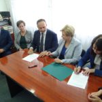 Uroczyste podpisanie umowy