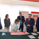 Uroczyste podpisanie umowy