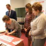 Uroczyste podpisanie umów o dofinansowanie unijne projektów z Działania 2.1 E-usługi i Działania 4.3 Redukcja emisji zanieczyszczeń powietrza