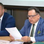 Uroczystość podpisania umów.