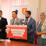 Uroczyste podpisanie umów