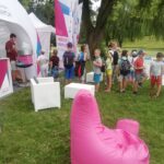 Kolejka po watę cukrową na pikniku w Siedlcach